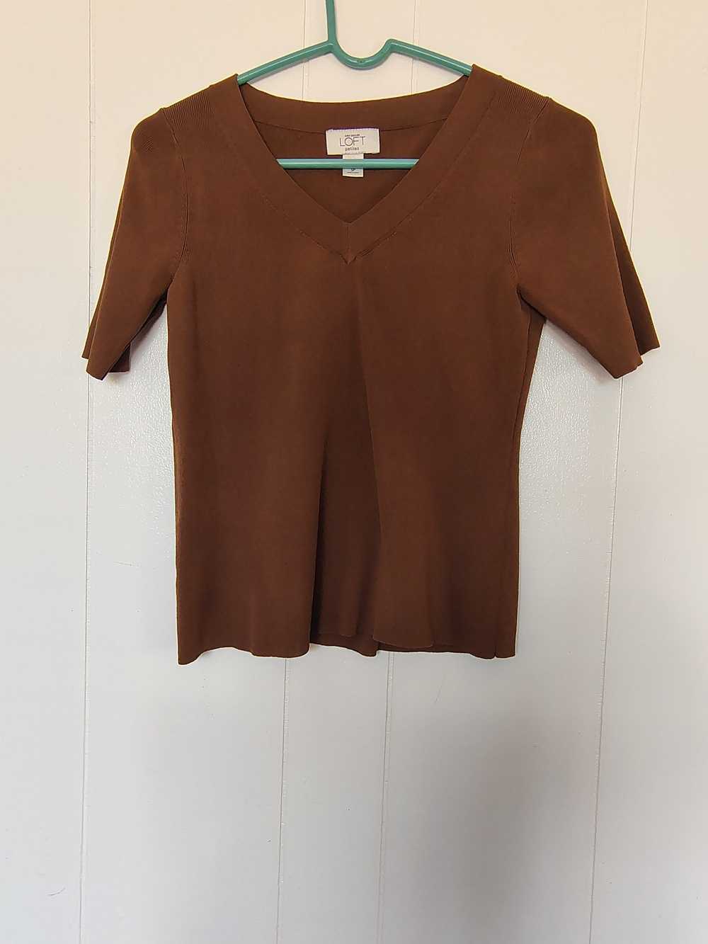 Ann Taylor LOFT Brown V-Neck Short Sleeve Top